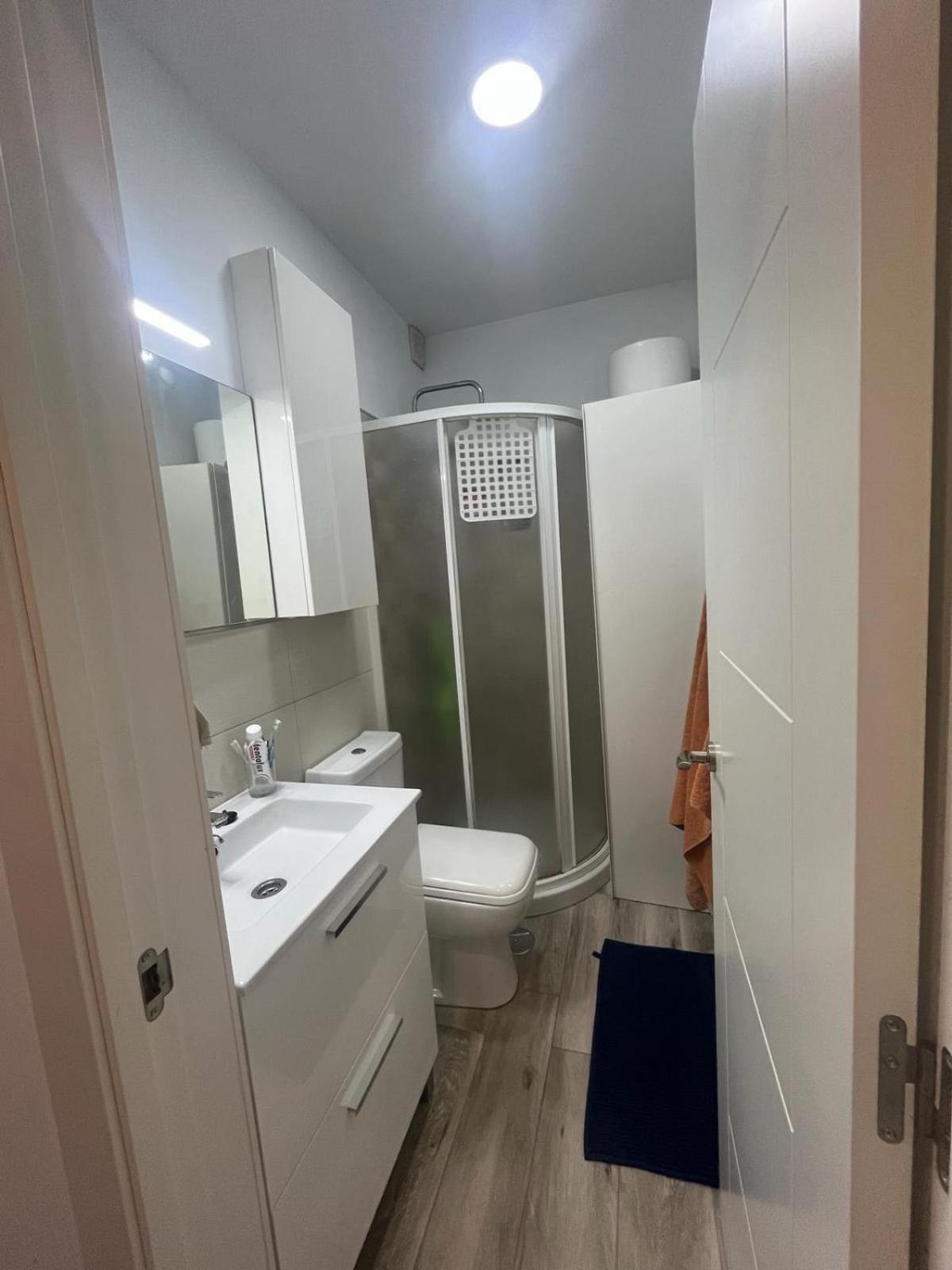 Cozy Pool View Apartment H-11 Mareverde 아데제 외부 사진